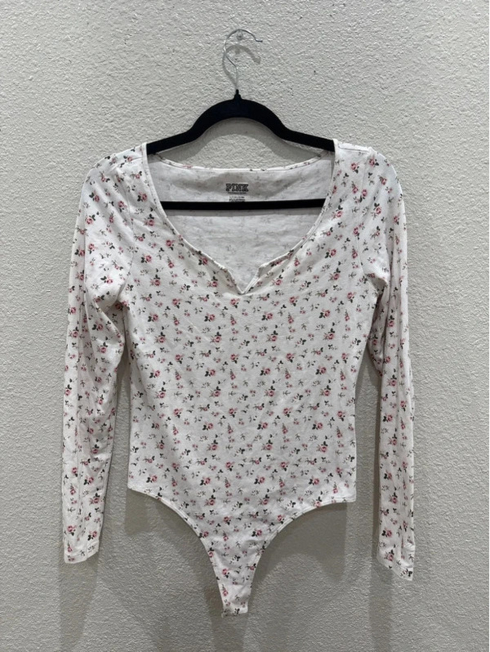 PINK Victoria’s Secret Long-Sleeve Notch Neck Bodysuit Cottage Core Small